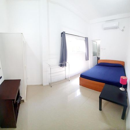 Home From Home Nugegoda Bagian luar foto